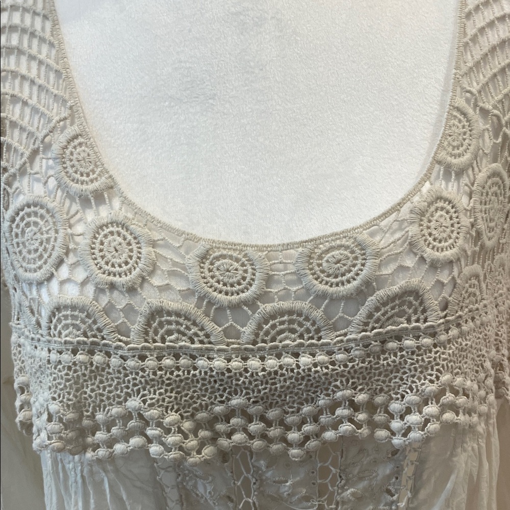 Johnny Was Cream Embroidered Lace Detail Women's Tunic Top or Dress - Picture 3 of 4